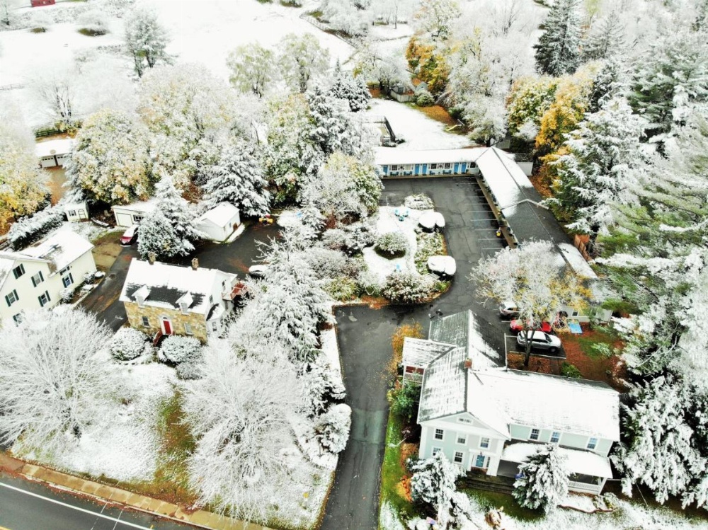 Maple Terrace Motel Image 16